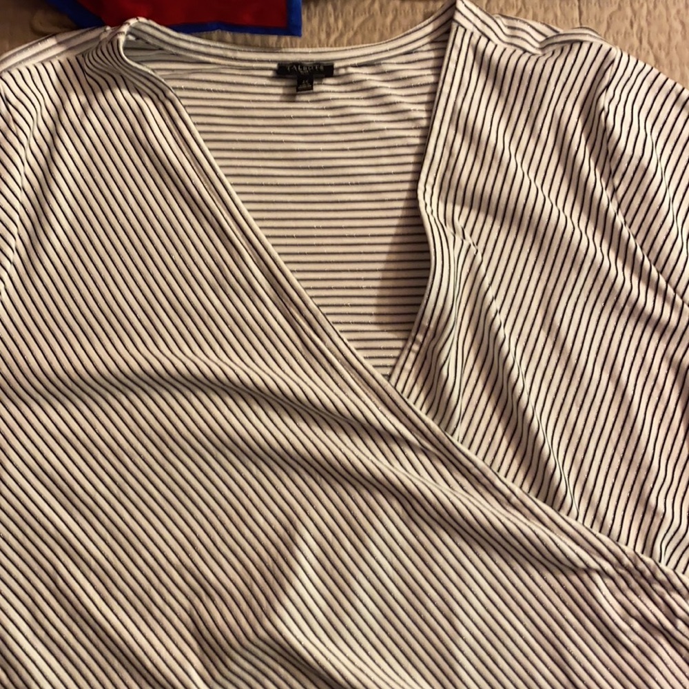 Talbots Wrap Top - Picture 6 of 7